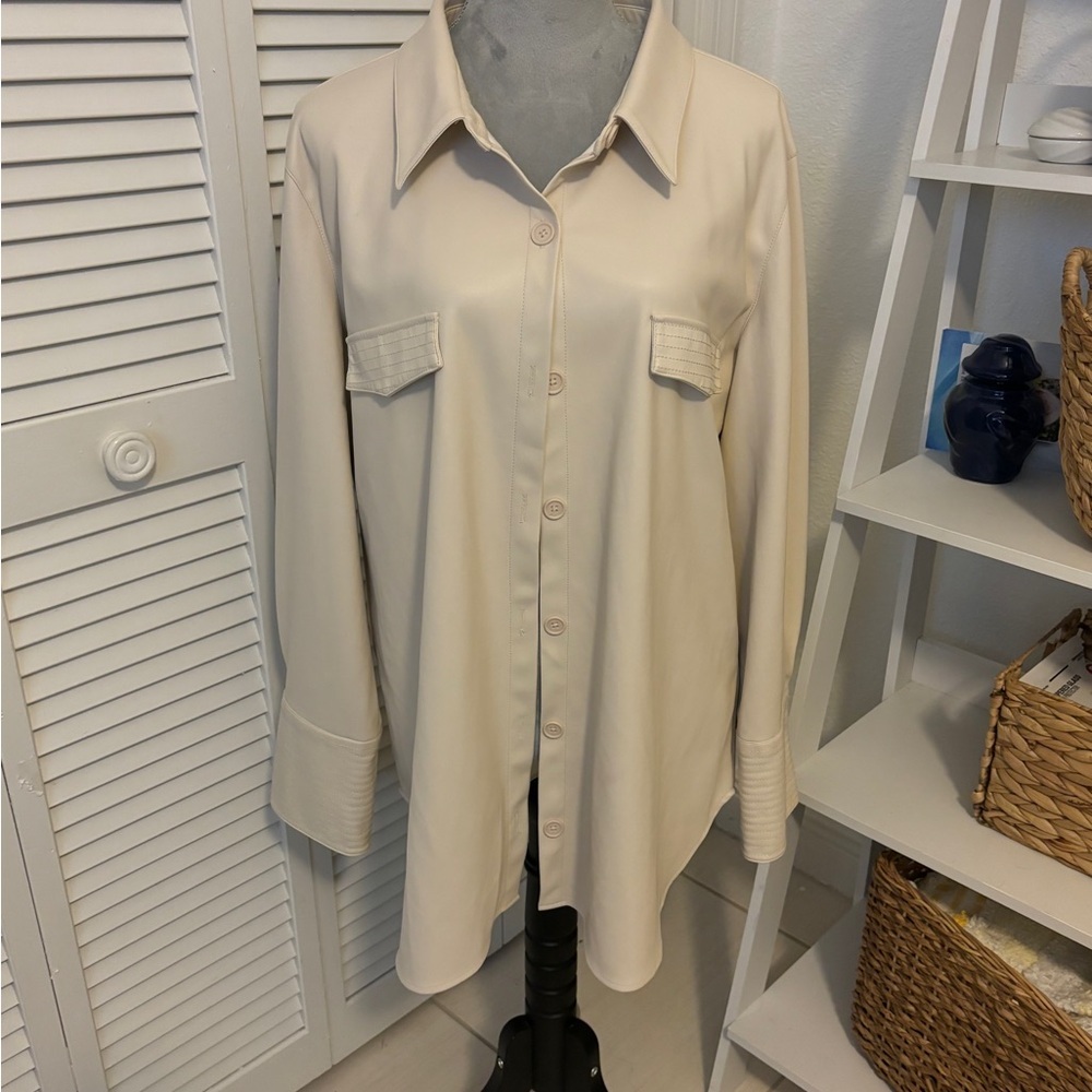 Steve Madden Oversized Utility Button Down Shacket Shirt Jacket Faux Leather - Picture 5 of 10